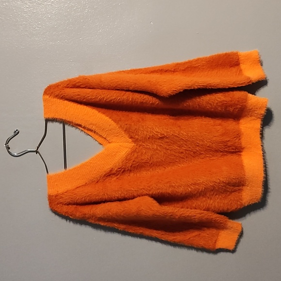 Emory Park women's orange fuzzy soft oversized small sweater - Picture 10 of 16